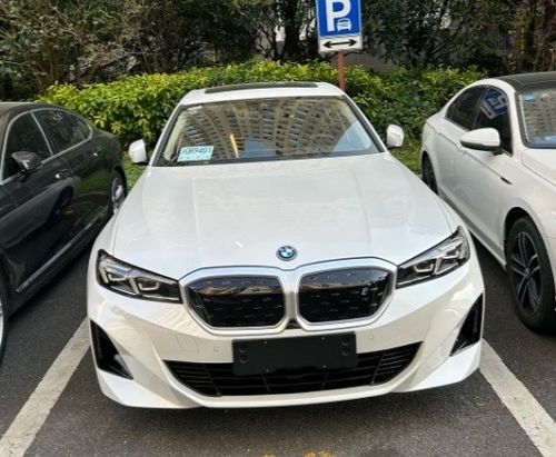 要面子还是要里子 22万的宝马i3还值得选吗？